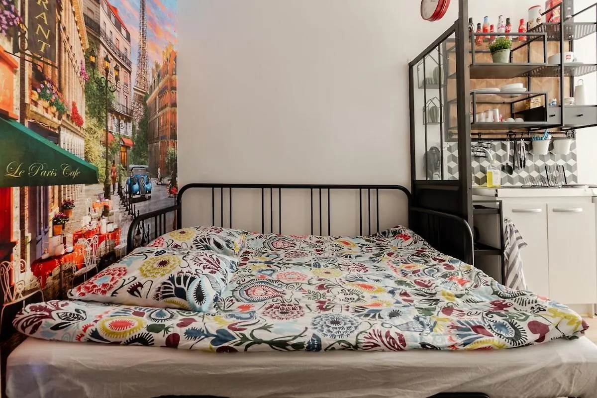 Appartement Studio Paris - Metro 7 Cadet - Quartier Faubourg-Montmartre France