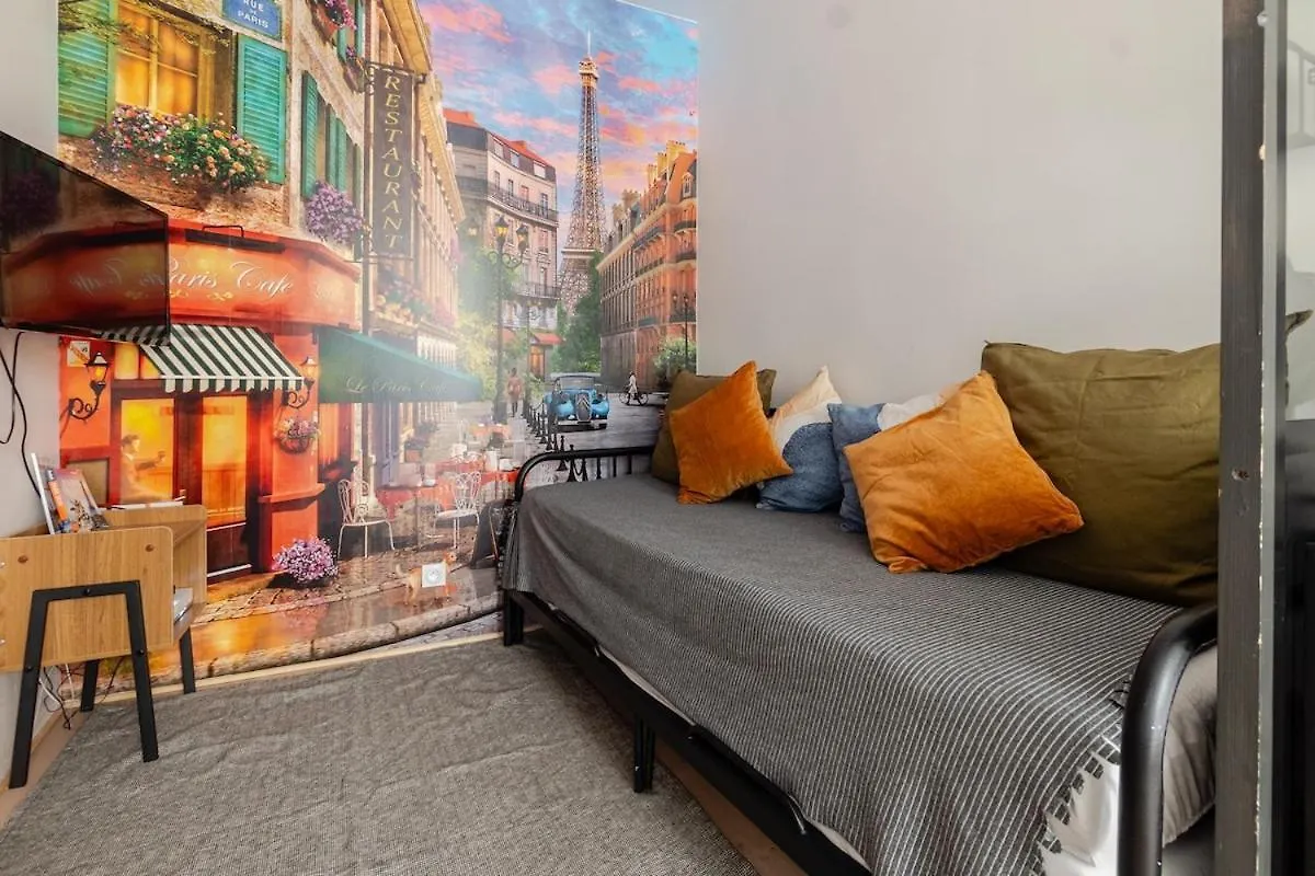 Studio Paris - Metro 7 Cadet - Quartier Faubourg-Montmartre 0*,